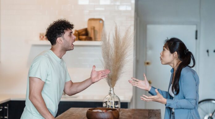 Couple in a heated discussion before apologizing after a hurtful argument