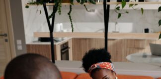 Couple addressing when one partner wants children and the other doesn't