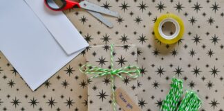 Gift wrapping materials with a thank you tag and twine